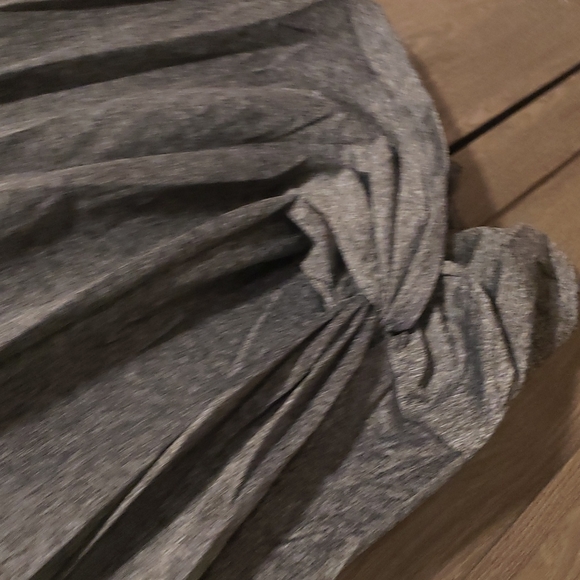 New boutique knotted tee shirt dress - Picture 7 of 9